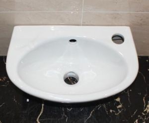 Мивка за баня за стенен монтаж АРЕС 36 см