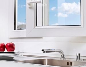 Смесител за кухненска мивка AUK 983 UNDERWINDOW за монтаж под прозорец