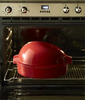 EMILE HENRY Керамична форма за печене на пиле "CHICKEN ROASTER" - 2,5 л / 35,5х24 см - цвят червен