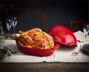 EMILE HENRY Керамична форма за печене на пиле "LARGE ROASTER" - 4 л / 42х28см - цвят червен