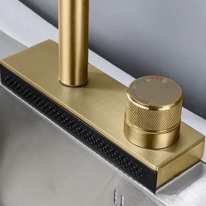 Каскаден златен матиран смесител за кухненска мивка REA CONOR с изтеглящ се чучур с 3 функции