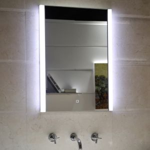 Огледало за баня с LED осветление ЛУСИТА 50х70 см ICL 1499