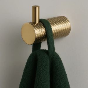 Единична златна матирана окачалка за баня REA PRISM BRUSH GOLD 9706